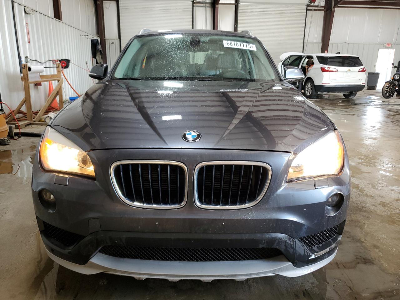 2015 BMW X1 xDrive28I VIN: WBAVL1C5XFVY38815 Lot: 66107775