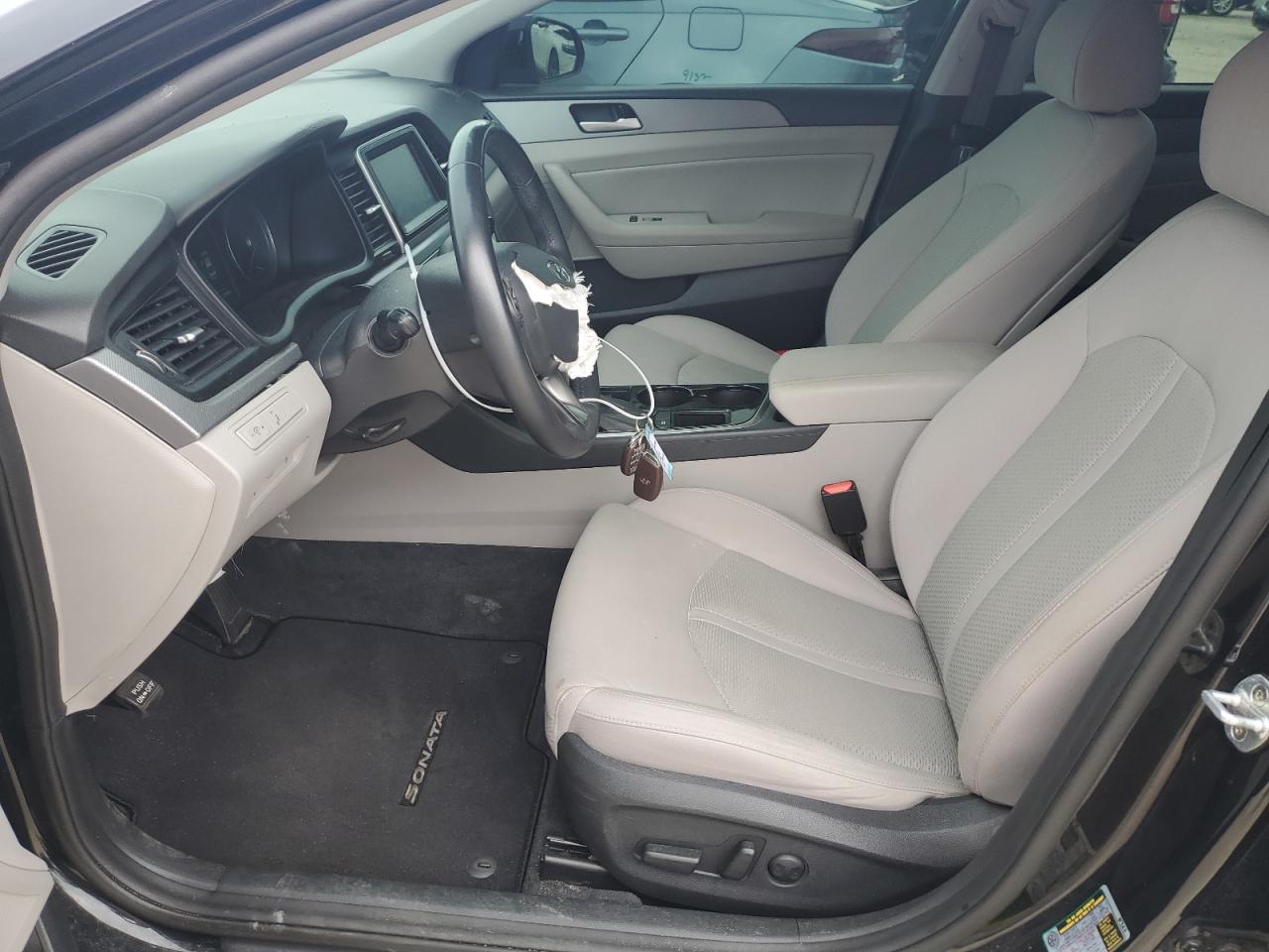 2018 Hyundai Sonata Sport VIN: 5NPE34AF9JH596351 Lot: 64743325