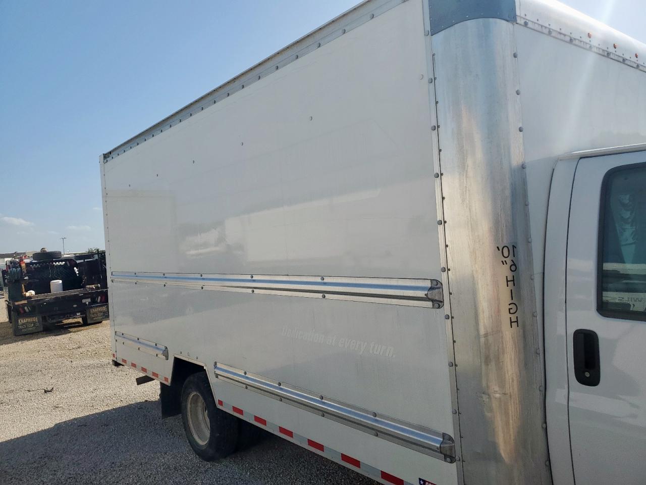 2021 GMC Savana Cutaway G3500 VIN: 7GZ37TC71MN010888 Lot: 64125925
