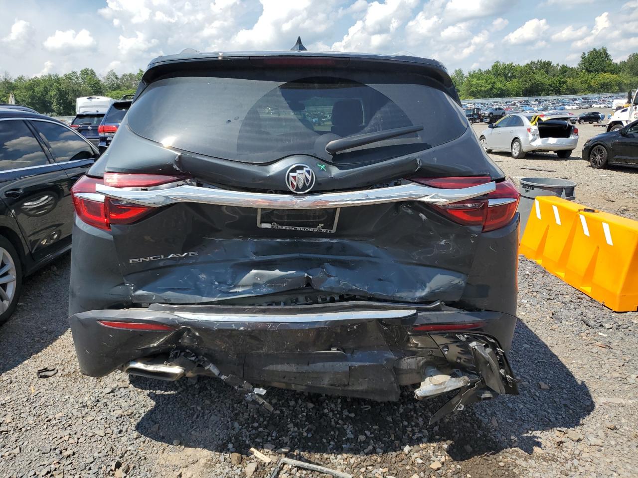 2020 Buick Enclave Essence VIN: 5GAERBKW1LJ268533 Lot: 65052325