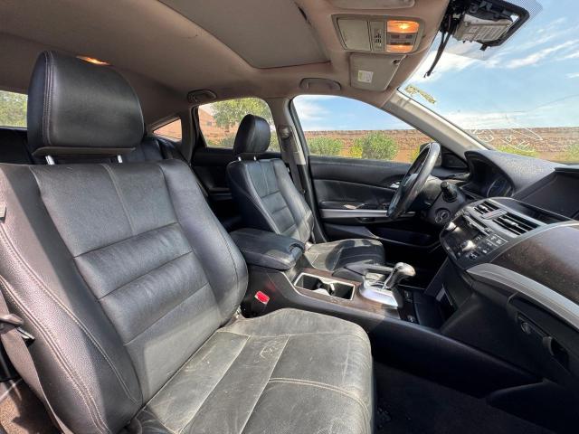 Parquets HONDA CROSSTOUR 2014 Biały