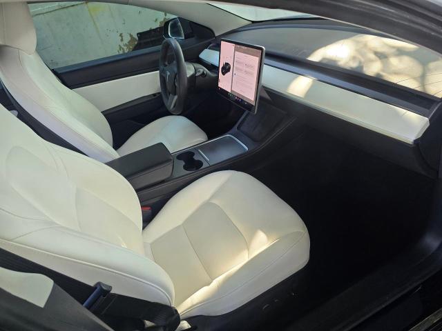  TESLA MODEL 3 2021 Czarny