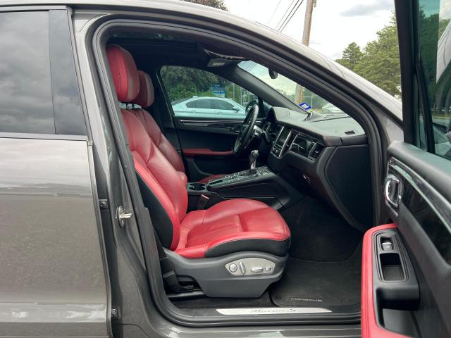 Parquets PORSCHE MACAN 2016 Szary