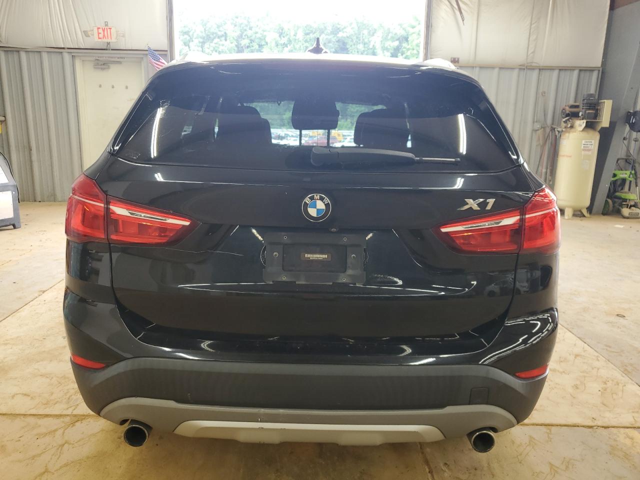 2018 BMW X1 xDrive28I VIN: WBXHT3C32J5F89449 Lot: 64896595