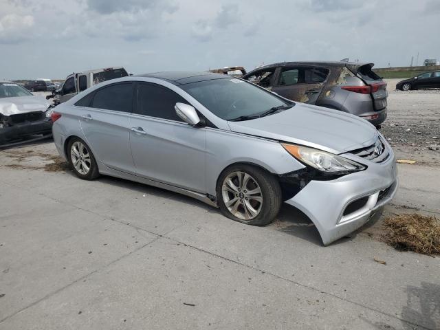 Sedans HYUNDAI SONATA 2012 Srebrny