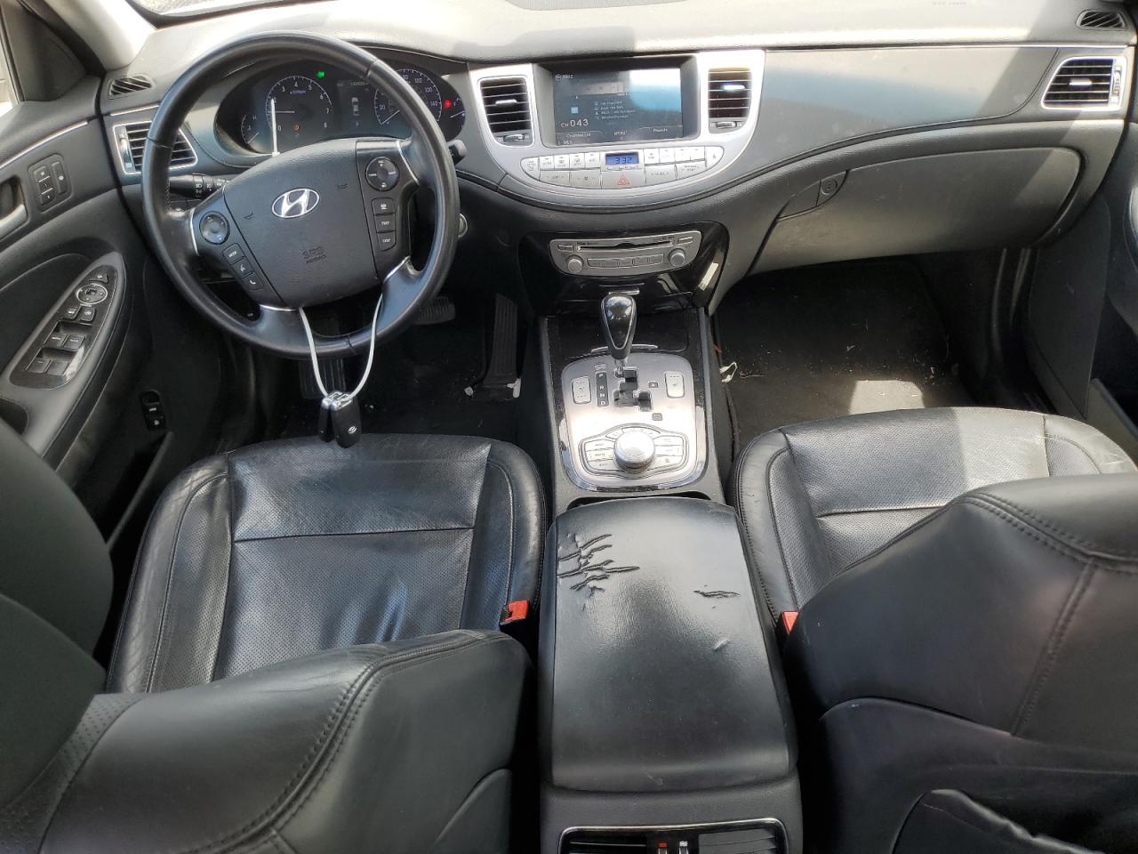 2014 Hyundai Genesis 3.8L VIN: KMHGC4DDXEU262307 Lot: 64306735