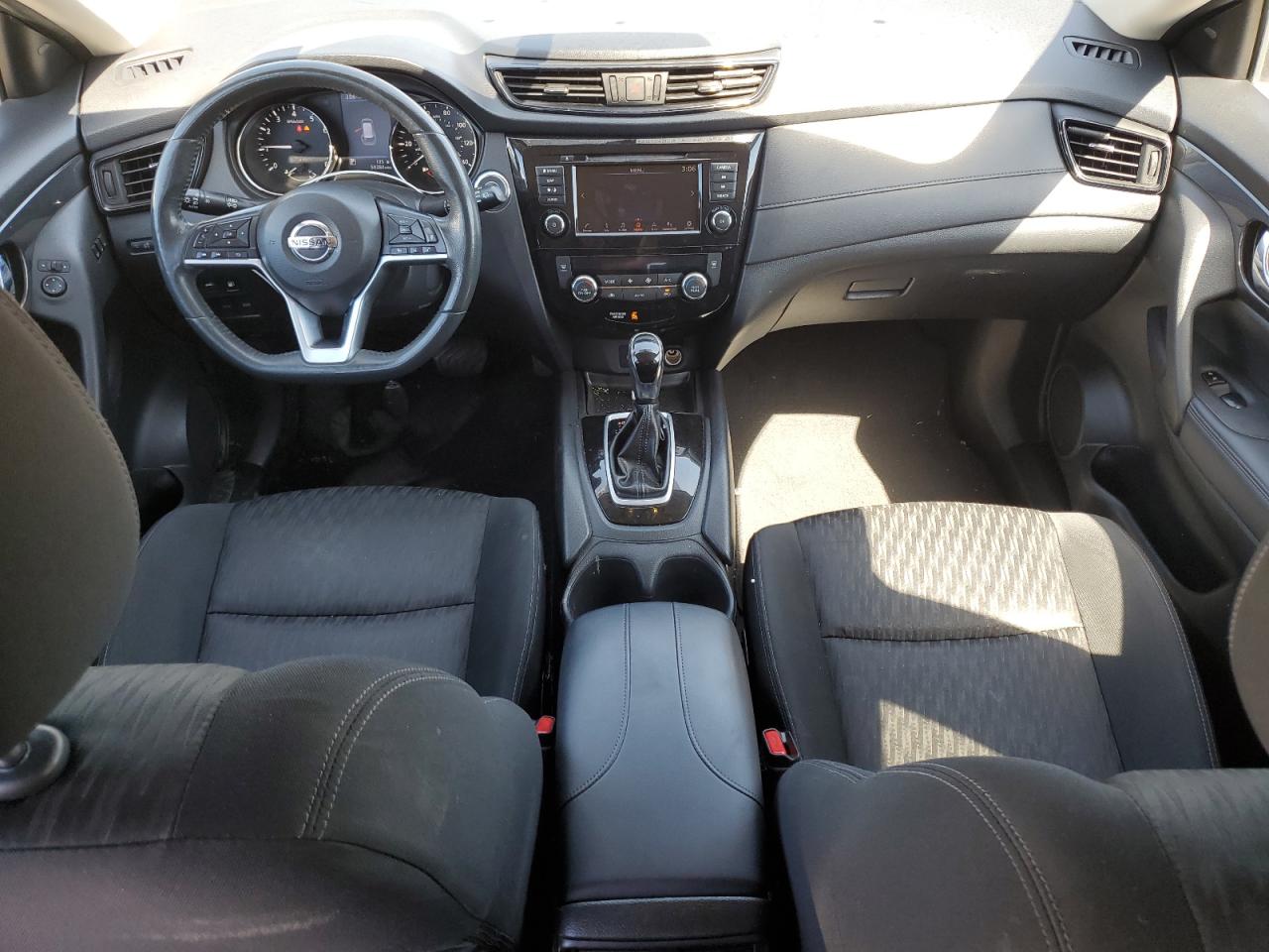 2018 Nissan Rogue S VIN: KNMAT2MT8JP572440 Lot: 64681255