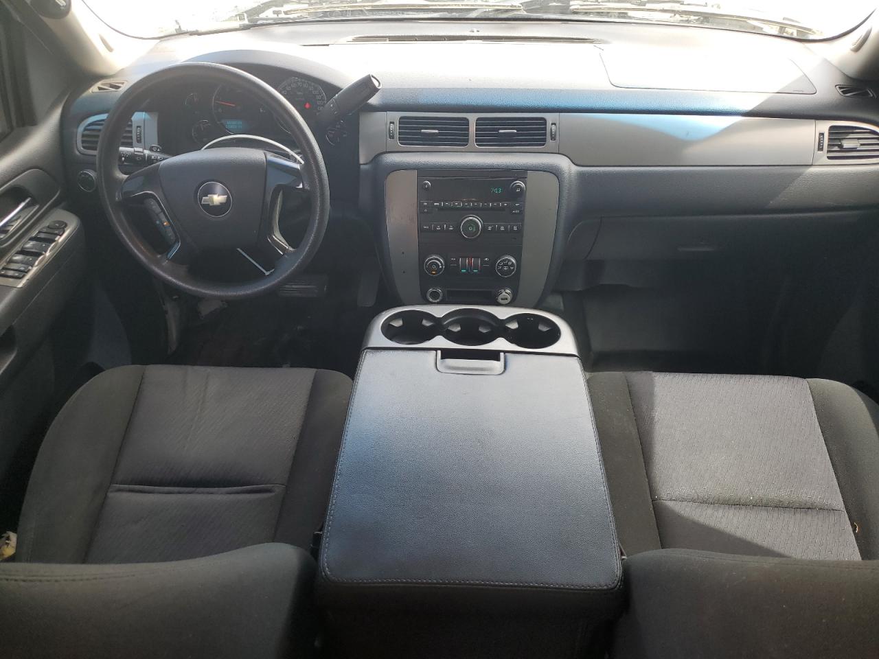 2010 Chevrolet Tahoe C1500 Ls VIN: 1GNMCAE01AR199300 Lot: 64884685