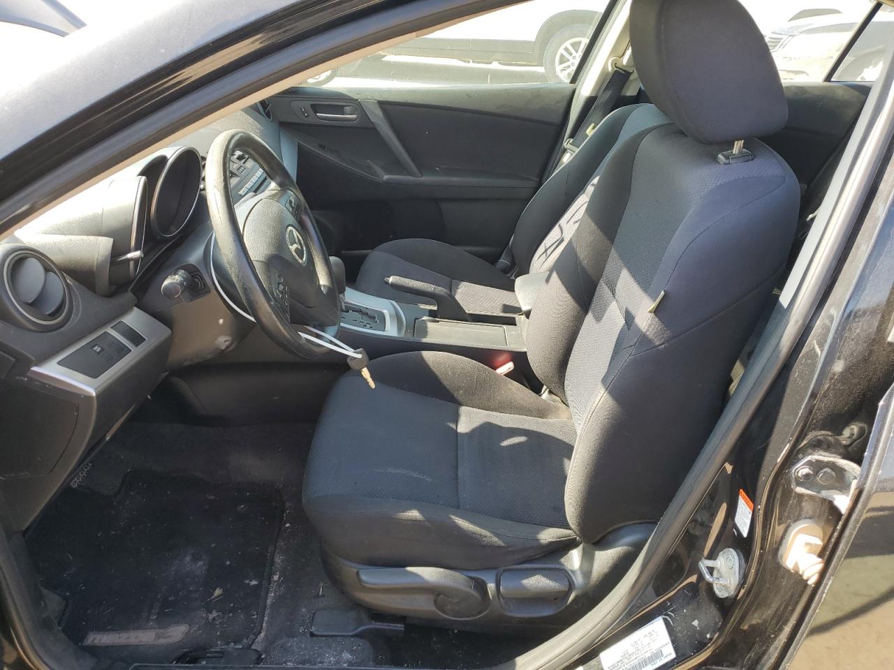 2010 Mazda 3 I VIN: JM1BL1SFXA1309865 Lot: 62990835