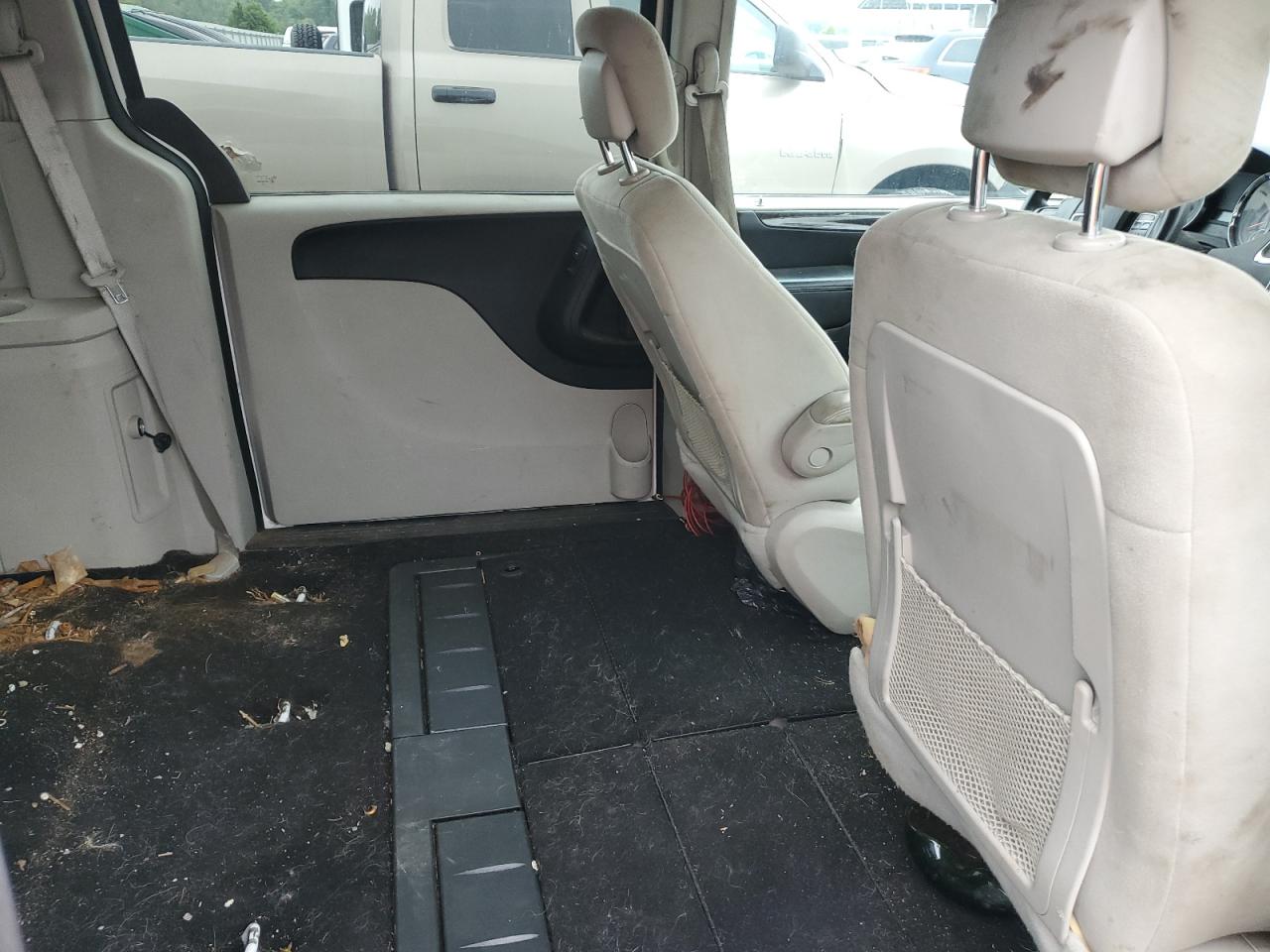 2011 Dodge Grand Caravan Express VIN: 2D4RN4DG9BR732808 Lot: 65322645