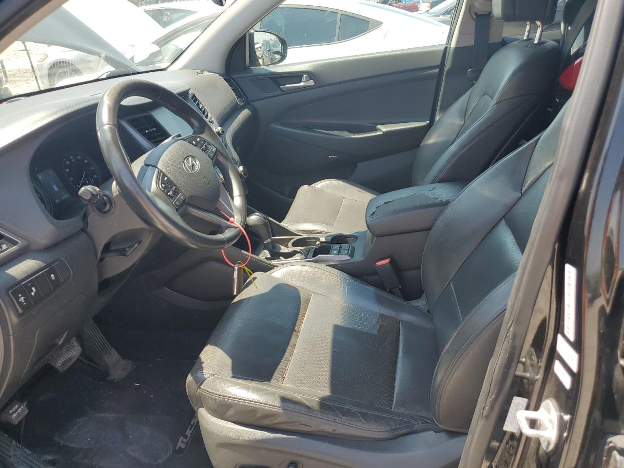 km8j3ca45ju822393 KM8J3CA45JU822393 2018 Hyundai Tucson Sel