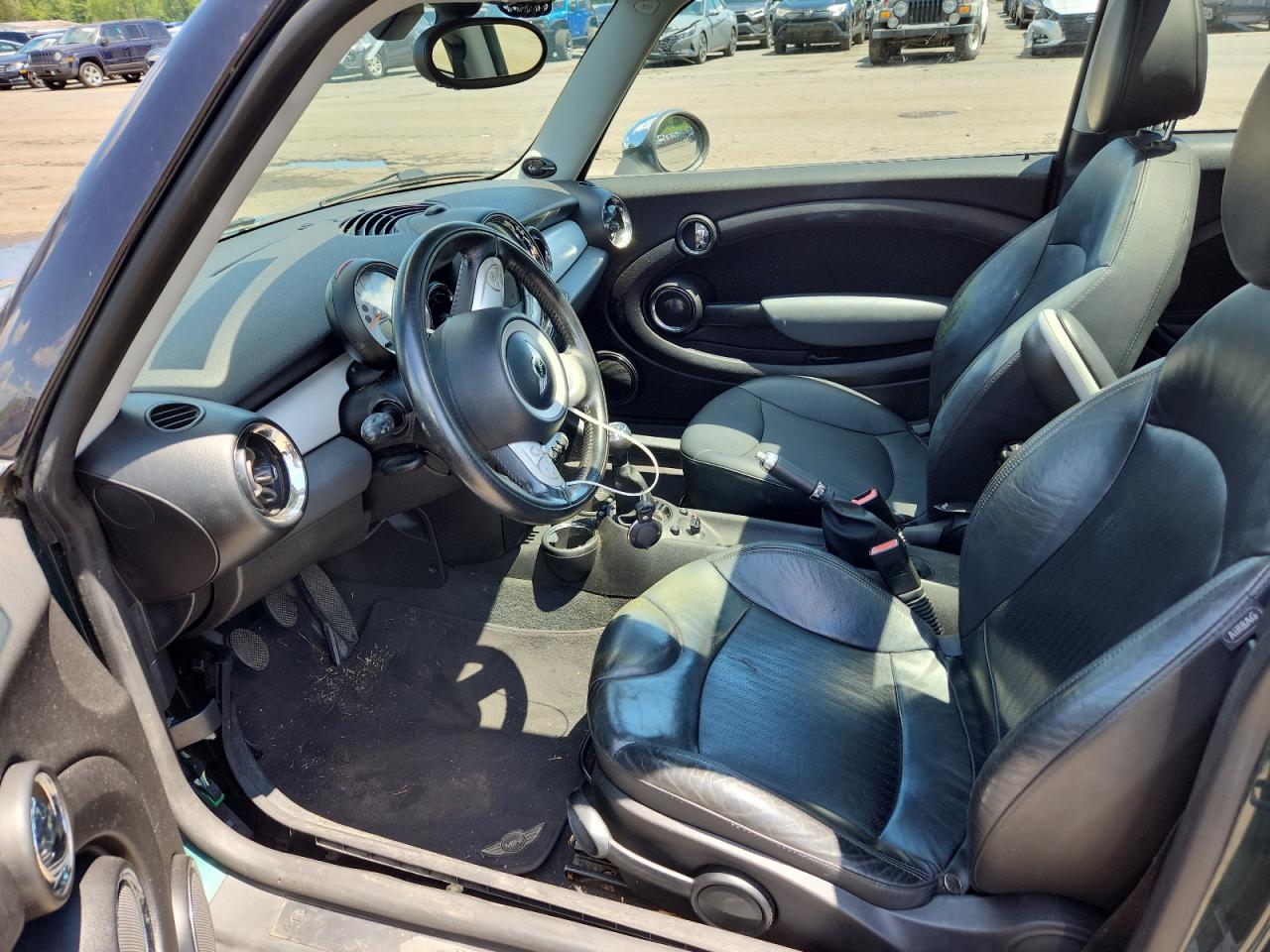 2010 Mini Cooper Clubman VIN: WMWML3C57ATX51594 Lot: 65019725