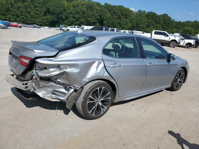  TOYOTA CAMRY 2020 Серебристый