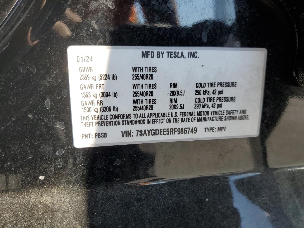 2024 Tesla Model Y VIN: 7SAYGDEE5RF986749 Lot: 64815895