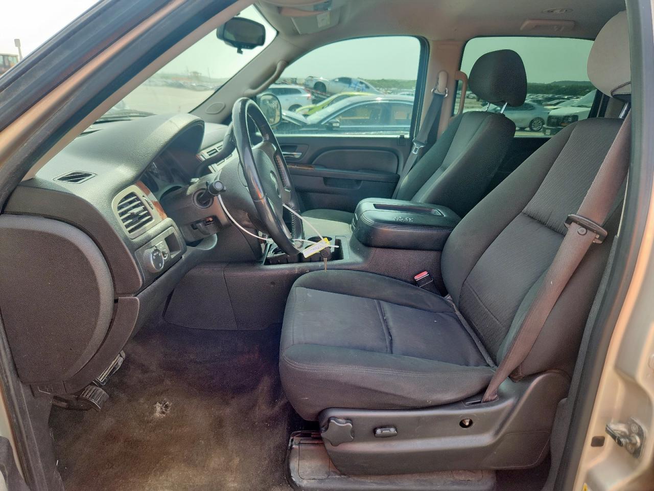 2012 Chevrolet Suburban C1500 Ls VIN: 1GNSCHE02CR265940 Lot: 63252785