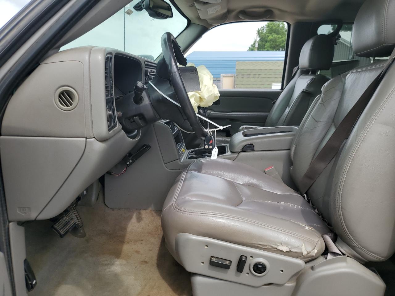 2005 Chevrolet Silverado K2500 Heavy Duty VIN: 1GCHK23285F961584 Lot: 65060015