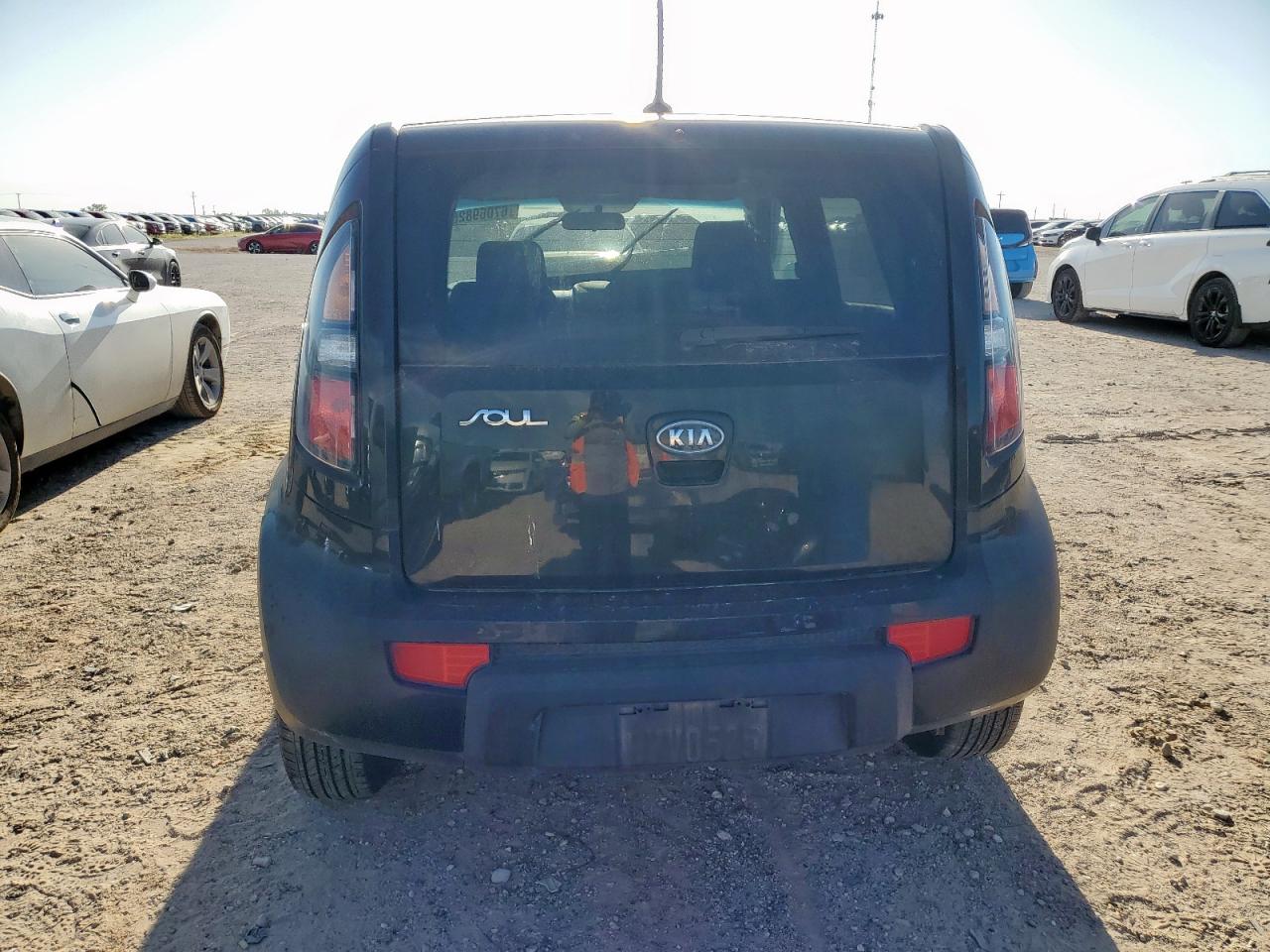 2010 Kia Soul + VIN: KNDJT2A27A7038194 Lot: 67069825