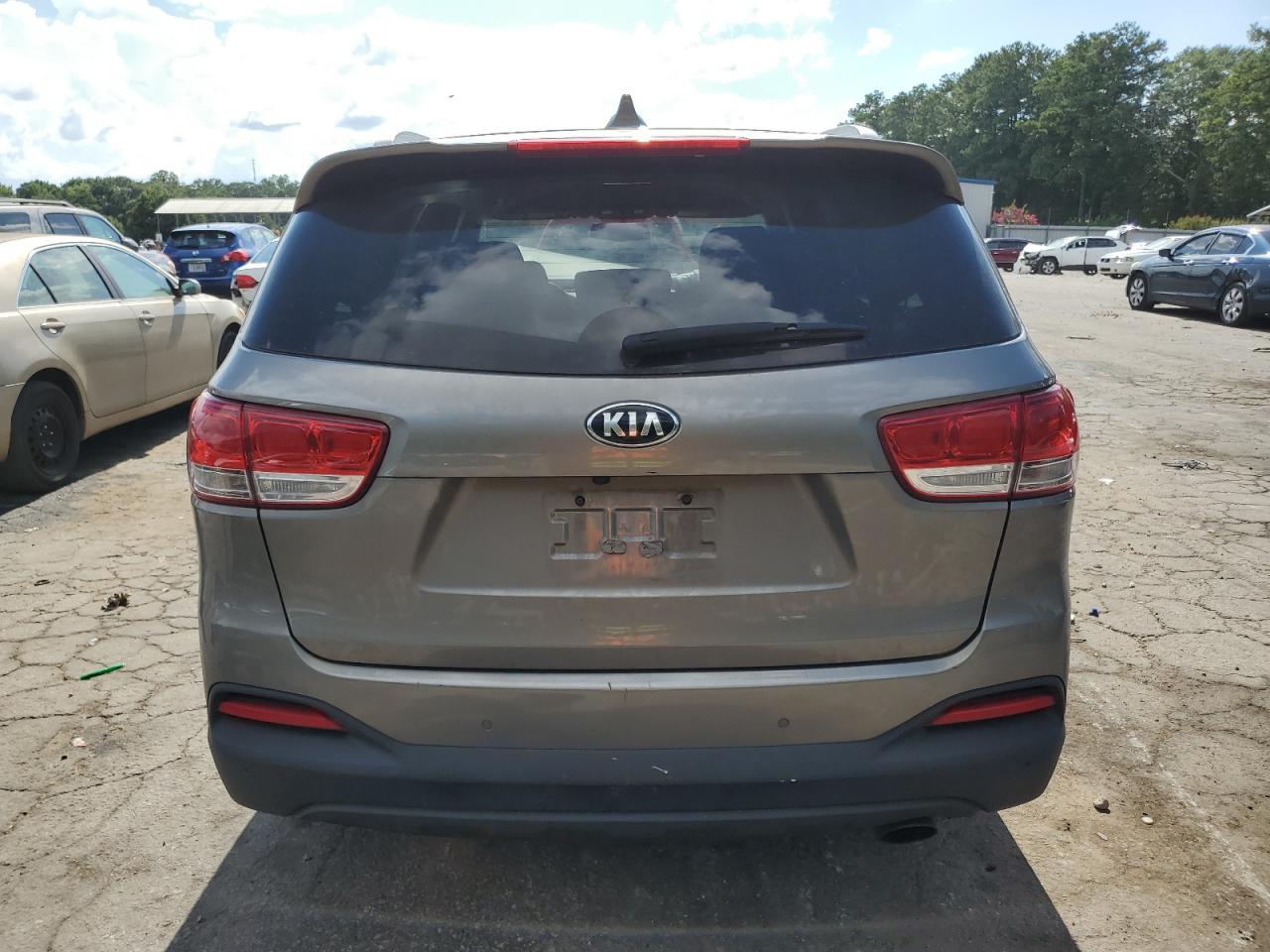 2017 Kia Sorento Lx VIN: 5XYPGDA3XHG268084 Lot: 65208855