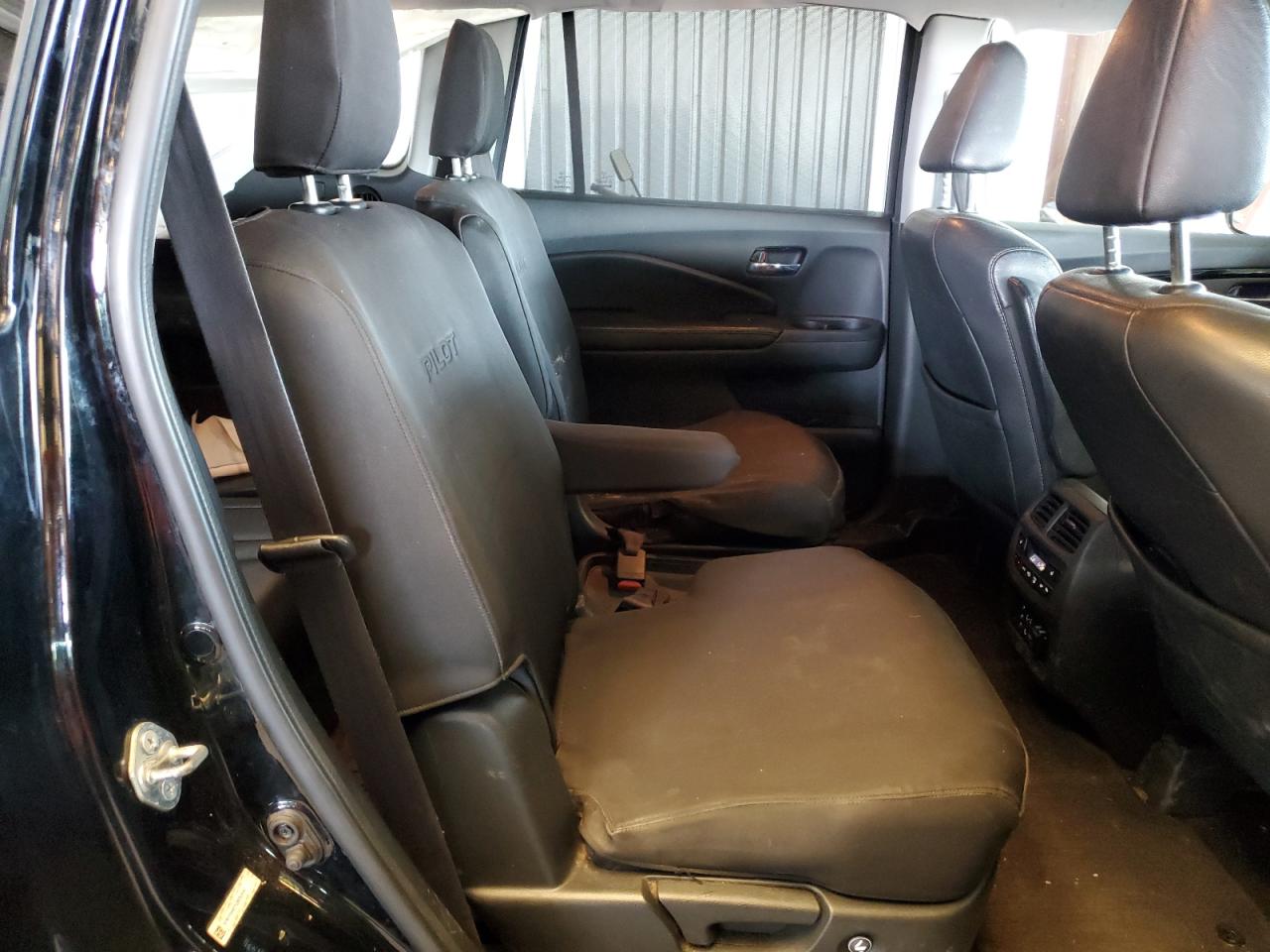 2016 Honda Pilot Elite VIN: 5FNYF6H01GB052693 Lot: 64337575