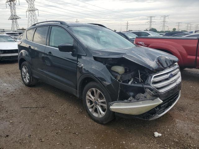  FORD ESCAPE 2017 Черный