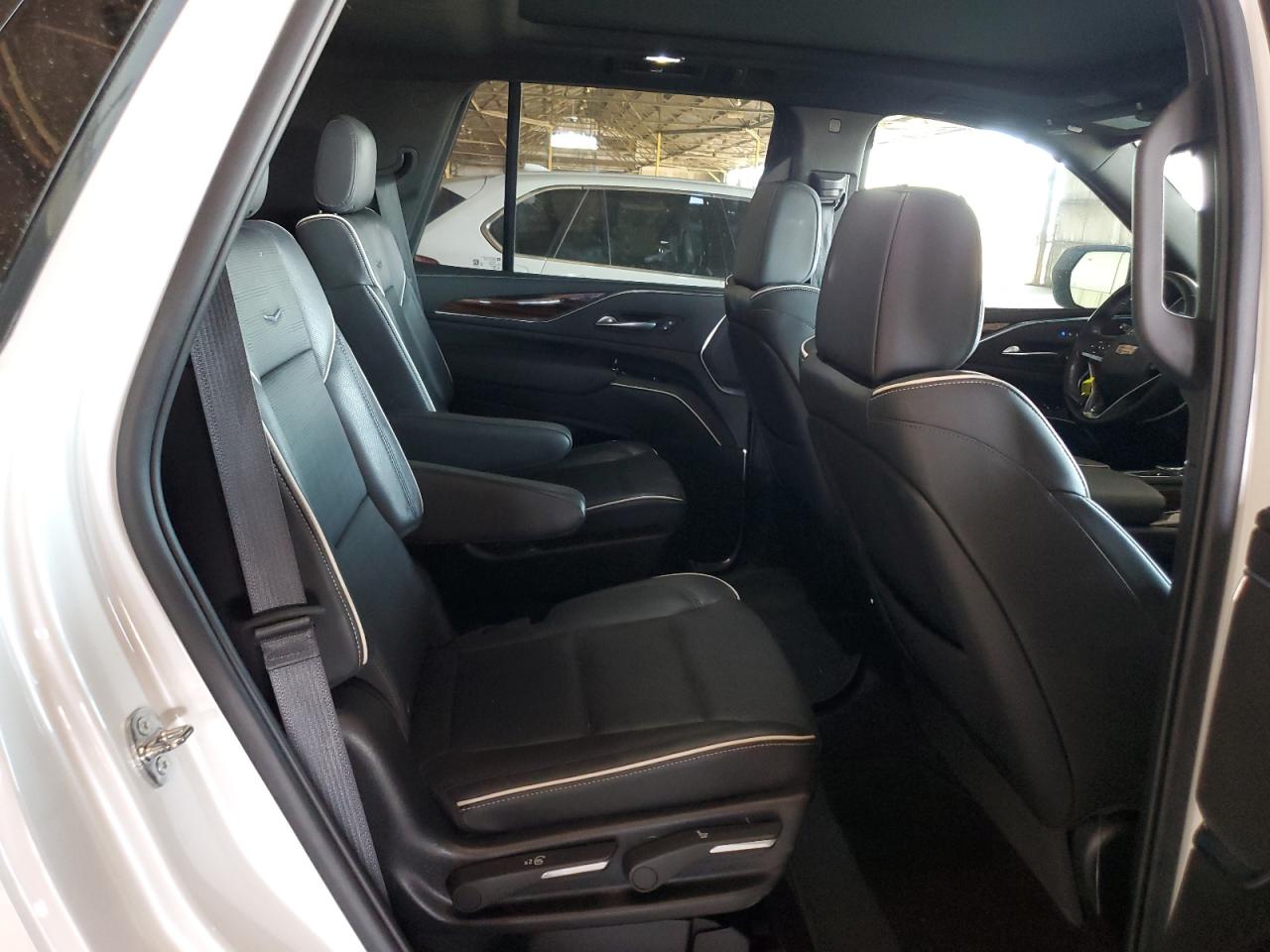 2022 Cadillac Escalade Premium Luxury VIN: 1GYS3BKL0NR296993 Lot: 63444015