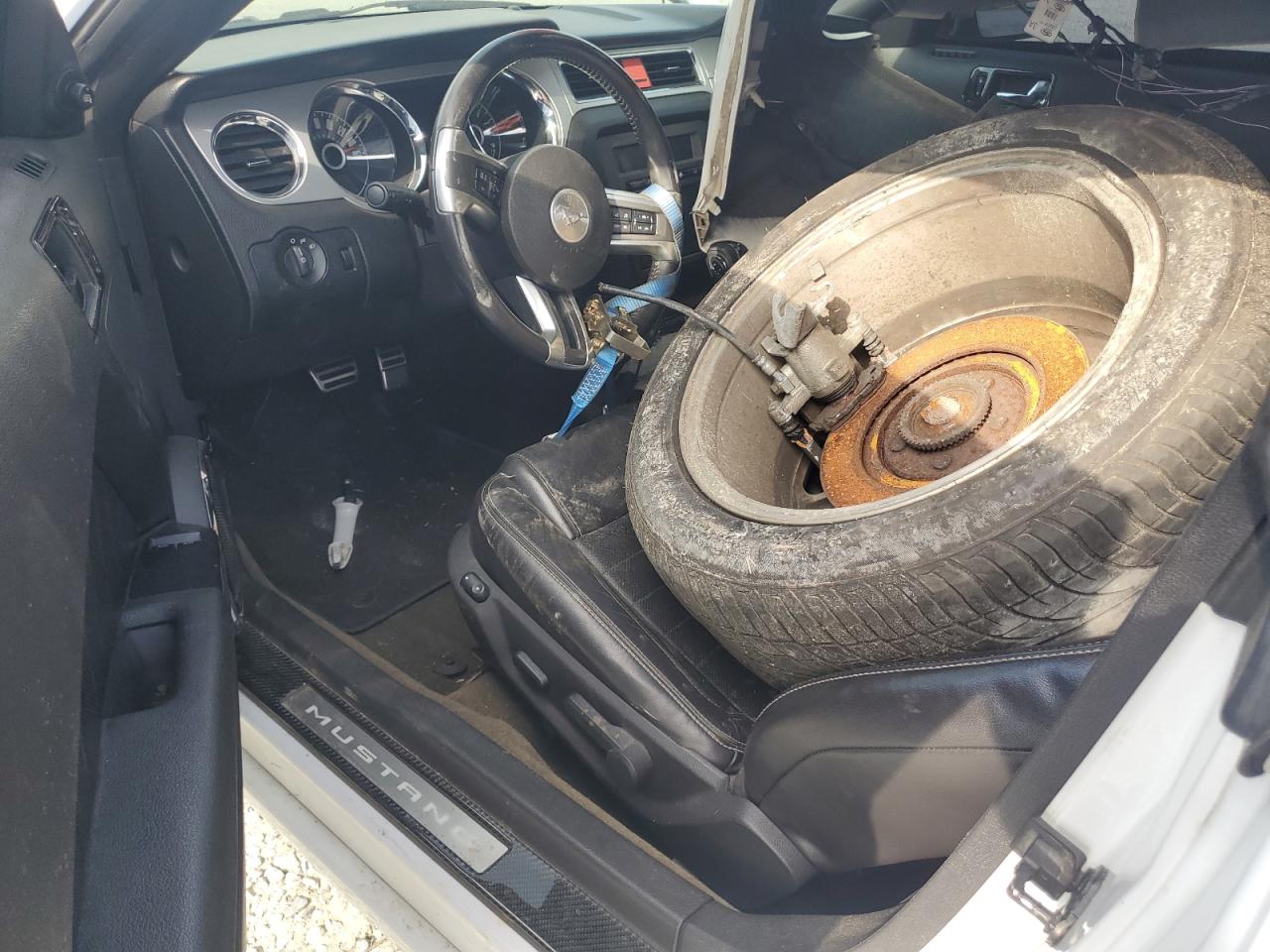 2014 Ford Mustang VIN: 1ZVBP8AM3E5232300 Lot: 65156355