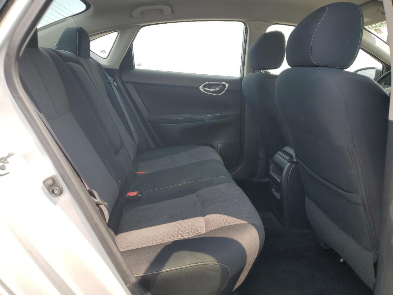 2015 Nissan Sentra S VIN: 3N1AB7AP3FL649289 Lot: 62900455