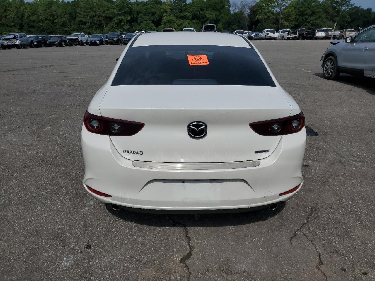 2024 Mazda 3 Preferred VIN: 3MZBPACM4RM435409 Lot: 65928775