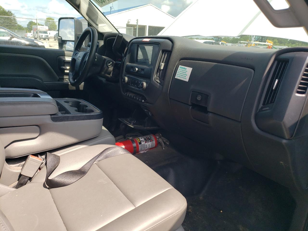 2018 Chevrolet Silverado K2500 Heavy Duty VIN: 1GC2KUEG2JZ192552 Lot: 64408435