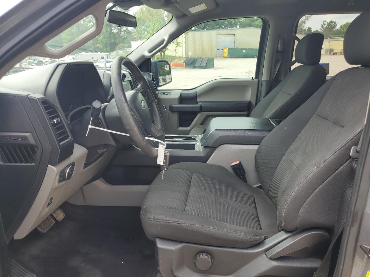 2020 Ford F150 Supercrew VIN: 1FTEW1CP1LFC45989 Lot: 60812845