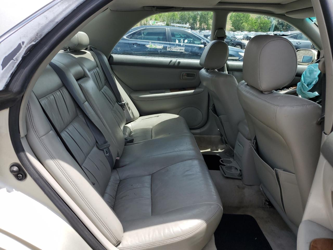 1997 Lexus Es 300 VIN: JT8BF22G1V0061053 Lot: 63100975