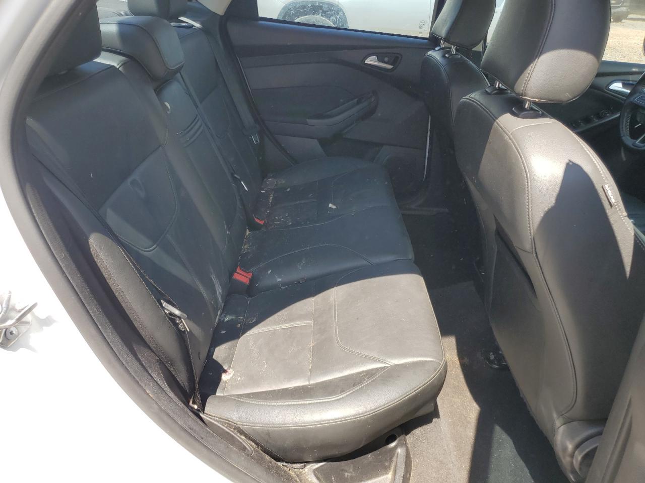 2015 Ford Focus Se VIN: 1FADP3F20FL224583 Lot: 64758415