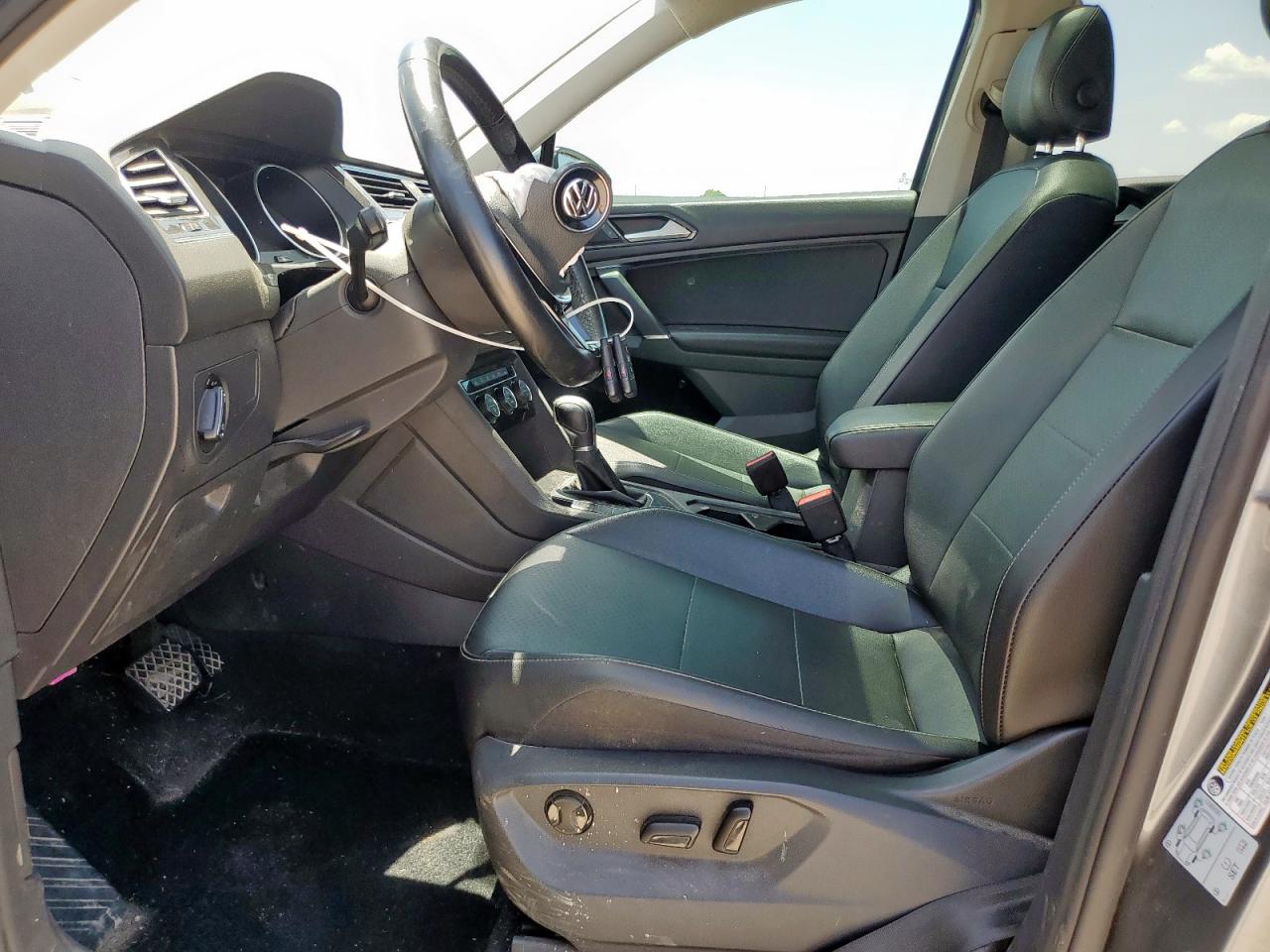 2018 Volkswagen Tiguan Se VIN: 3VV3B7AX8JM061589 Lot: 64128415