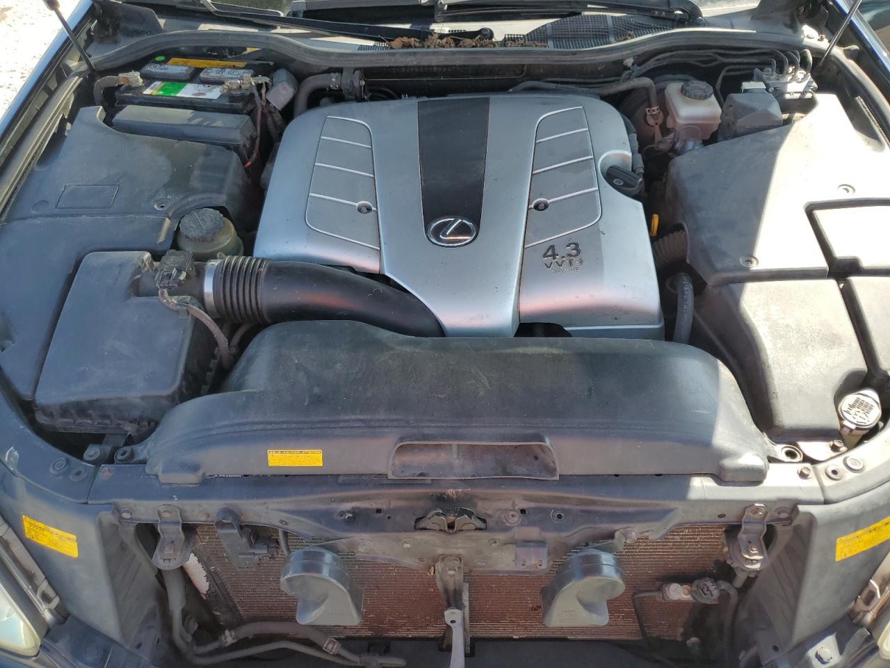 2004 Lexus Ls 430 VIN: JTHBN36F940138647 Lot: 64980675