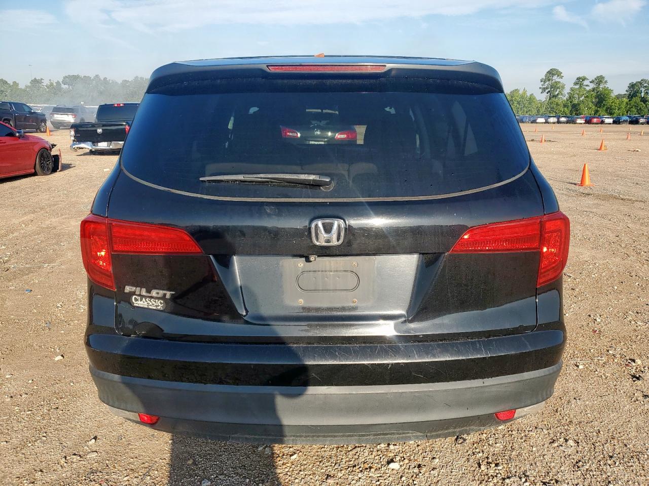 2018 Honda Pilot Lx VIN: 5FNYF5H15JB029542 Lot: 64699805