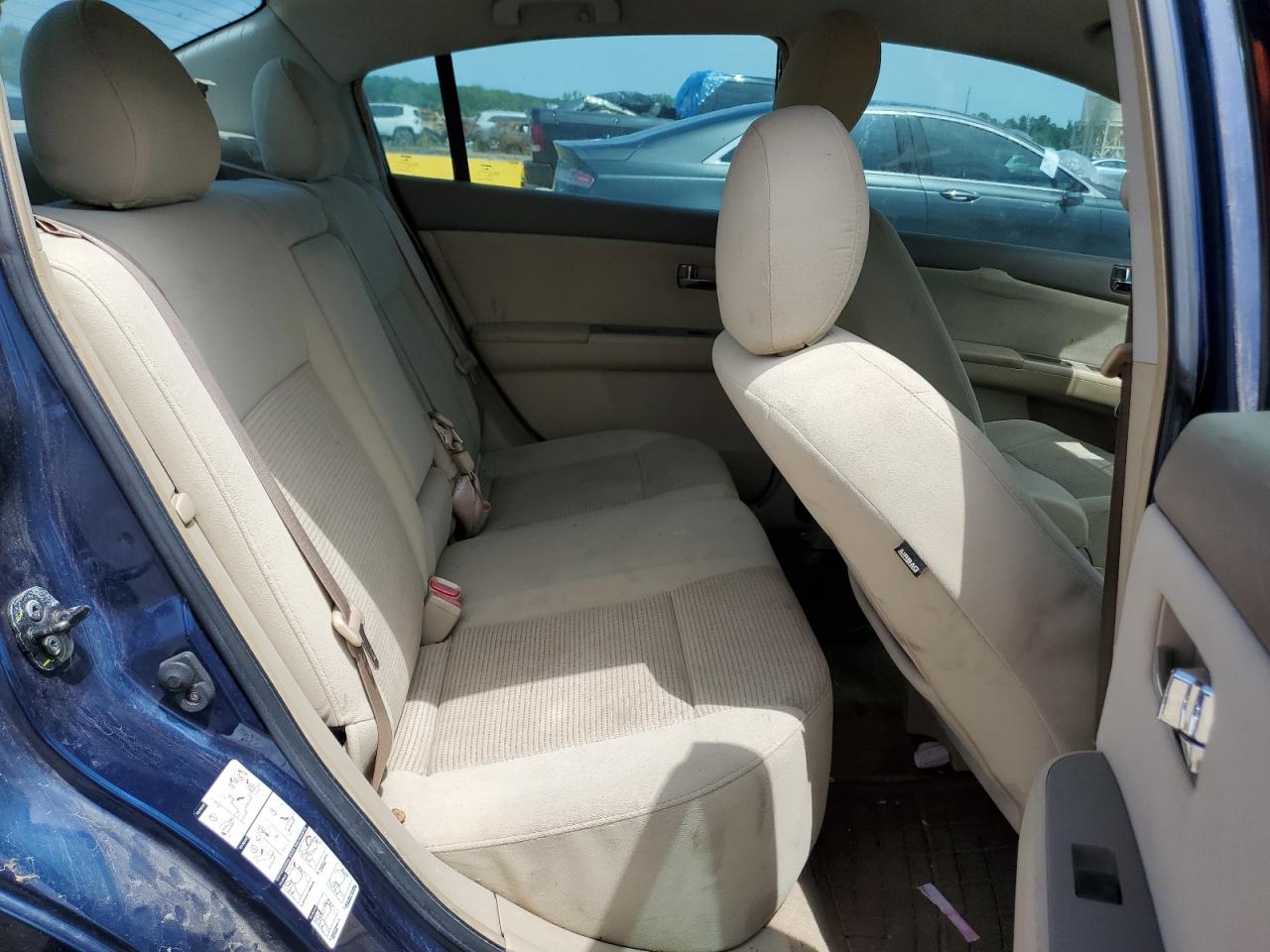 2011 Nissan Sentra 2.0 VIN: 3N1AB6AP3BL670745 Lot: 62726155