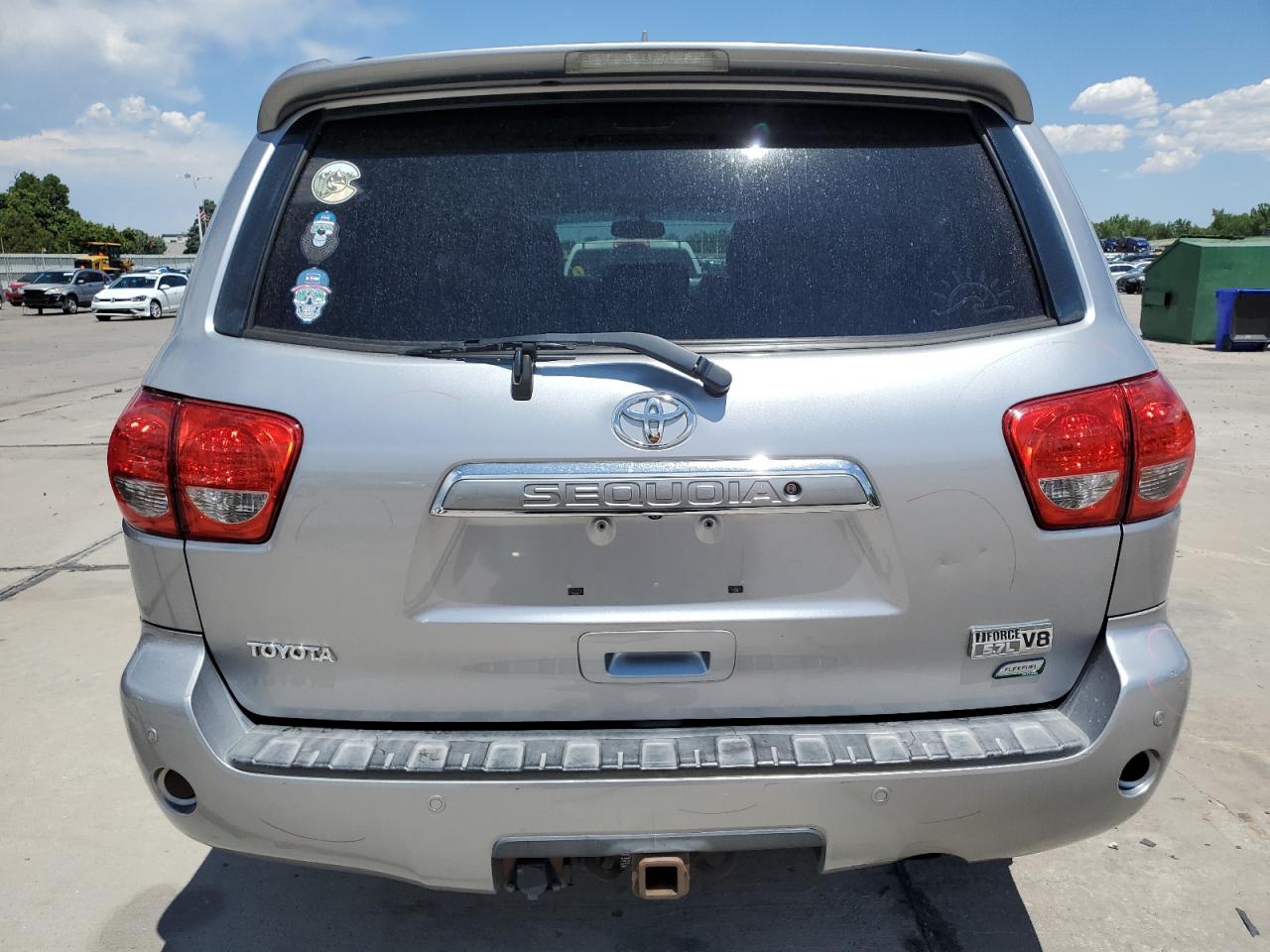 2010 Toyota Sequoia Platinum VIN: 5TDDW5G17AS037511 Lot: 63611025