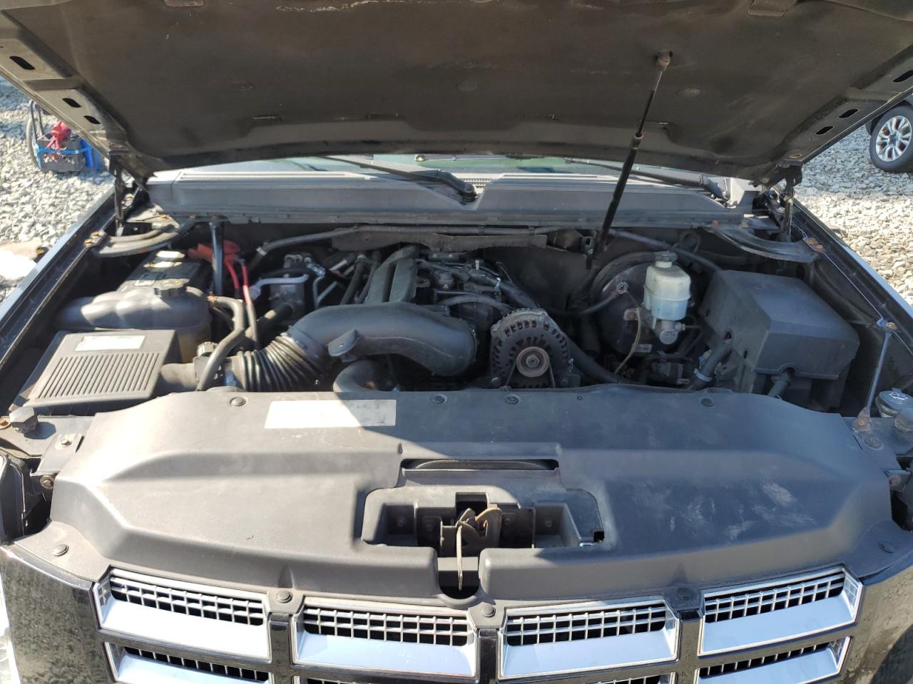 2010 Cadillac Escalade Luxury VIN: 1GYUKBEF6AR135060 Lot: 63782195