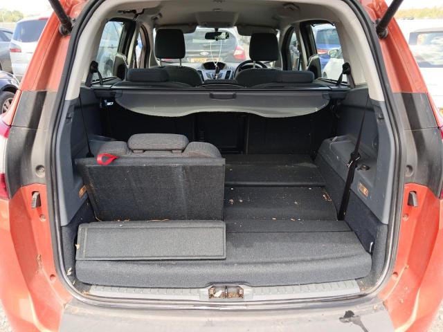 2012 FORD GRAND C-MA