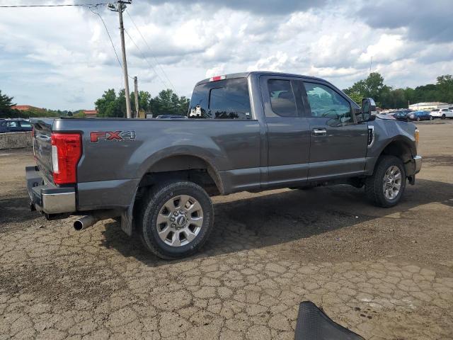Пикапы FORD F250 2017 Черный