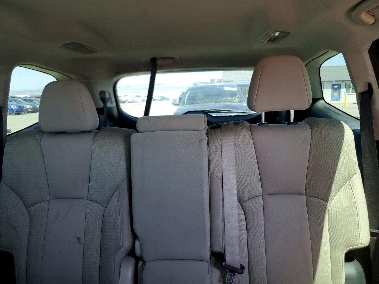 2019 Subaru Ascent Premium VIN: 4S4WMACD1K3437604 Lot: 64959445