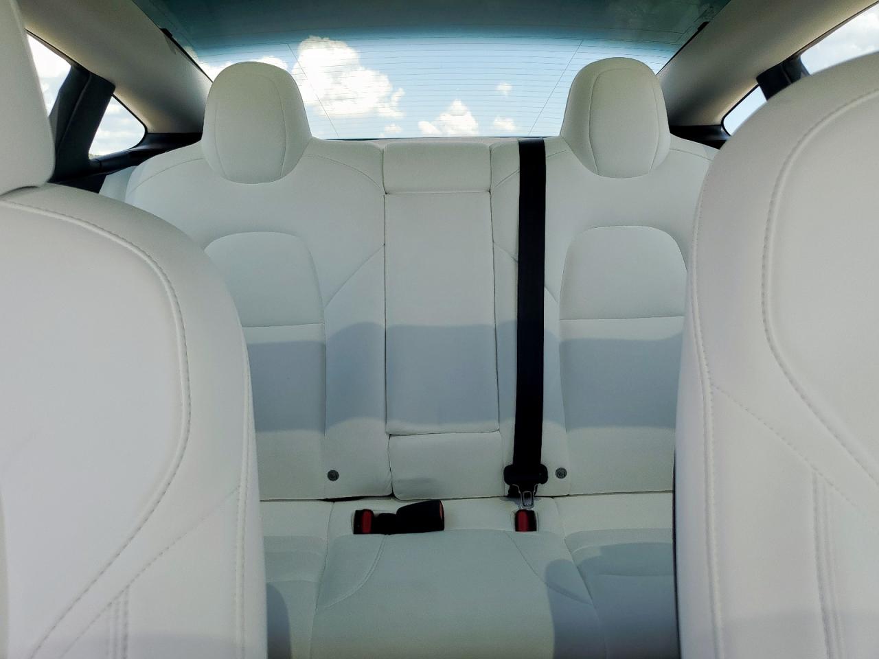 2022 Tesla Model 3 VIN: 5YJ3E1EB3NF134637 Lot: 65739065