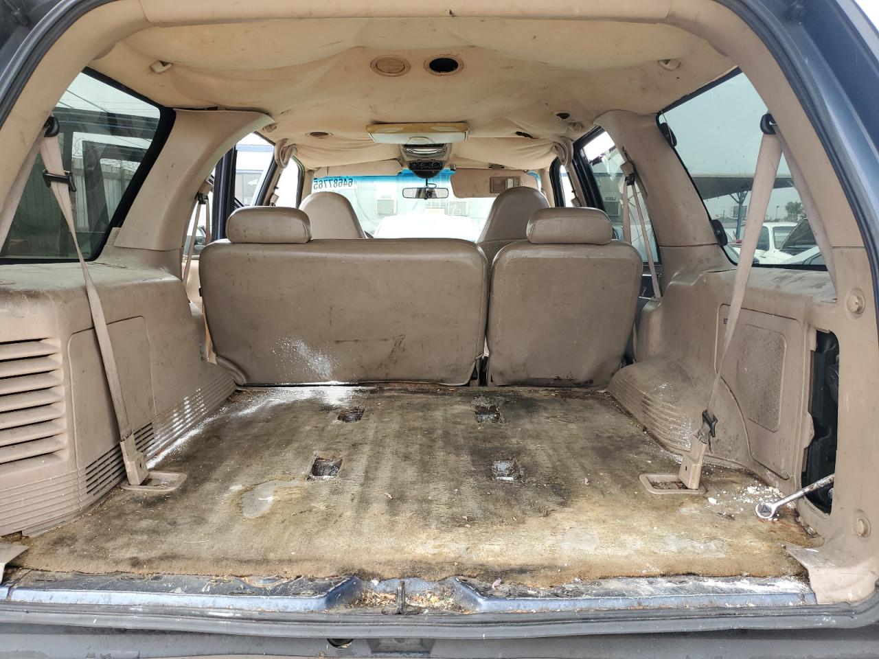 1998 Ford Expedition VIN: 1FMRU17L8WLA61813 Lot: 64687765
