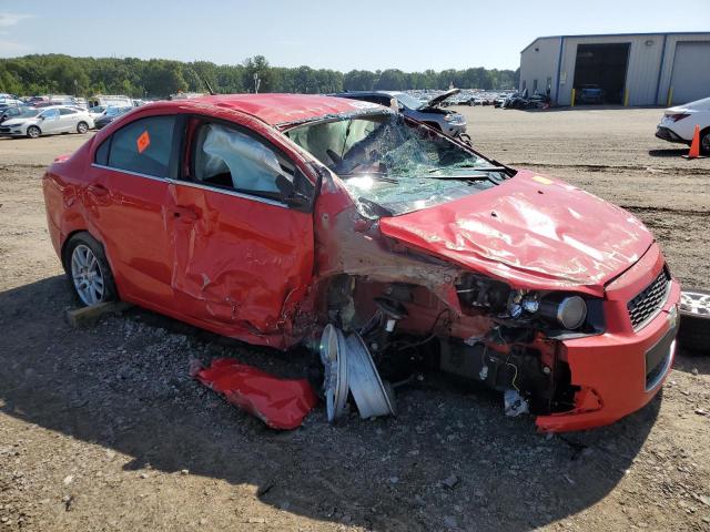  CHEVROLET SONIC 2014 Czerwony