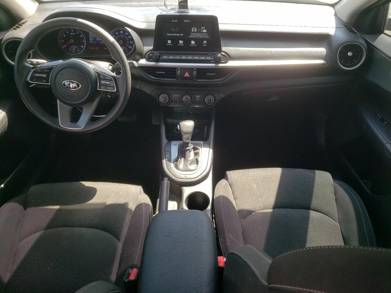 3KPF24AD9ME389098 2021 Kia Forte Fe