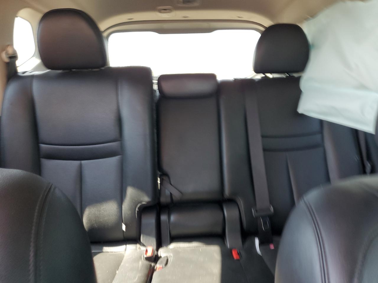 2018 Nissan Rogue S VIN: 5N1AT2MT0JC739568 Lot: 62193905