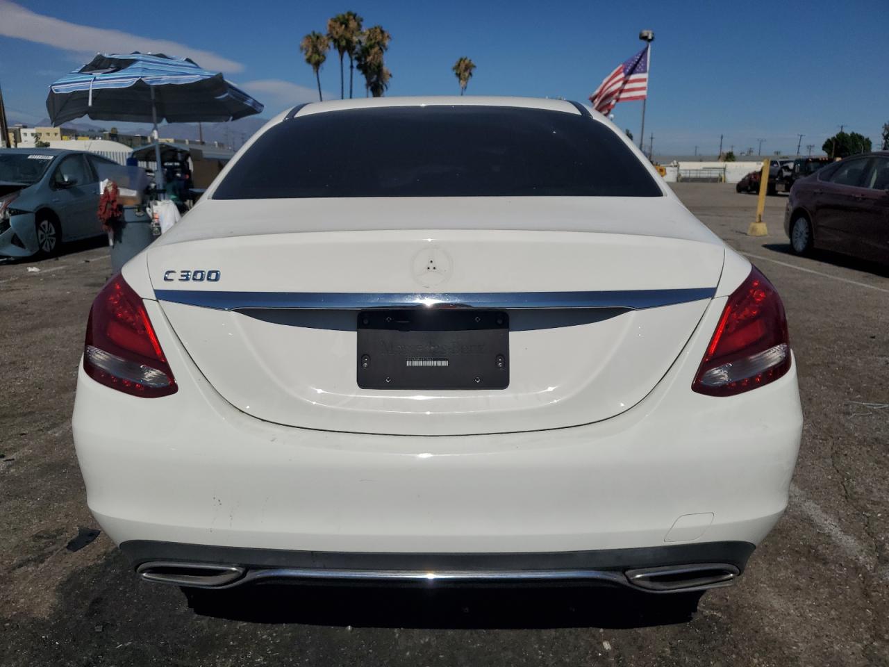 2018 Mercedes-Benz C 300 VIN: 55SWF4JB6JU273462 Lot: 63797665