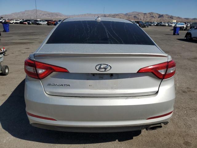  HYUNDAI SONATA 2016 Серебристый