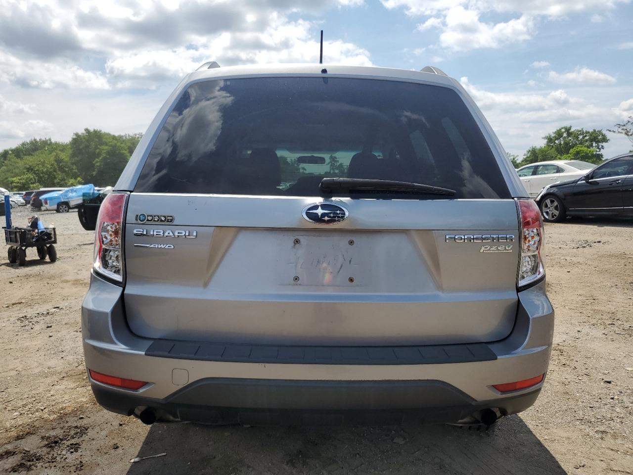 2010 Subaru Forester 2.5X Premium VIN: JF2SH6CC1AH910139 Lot: 65512055