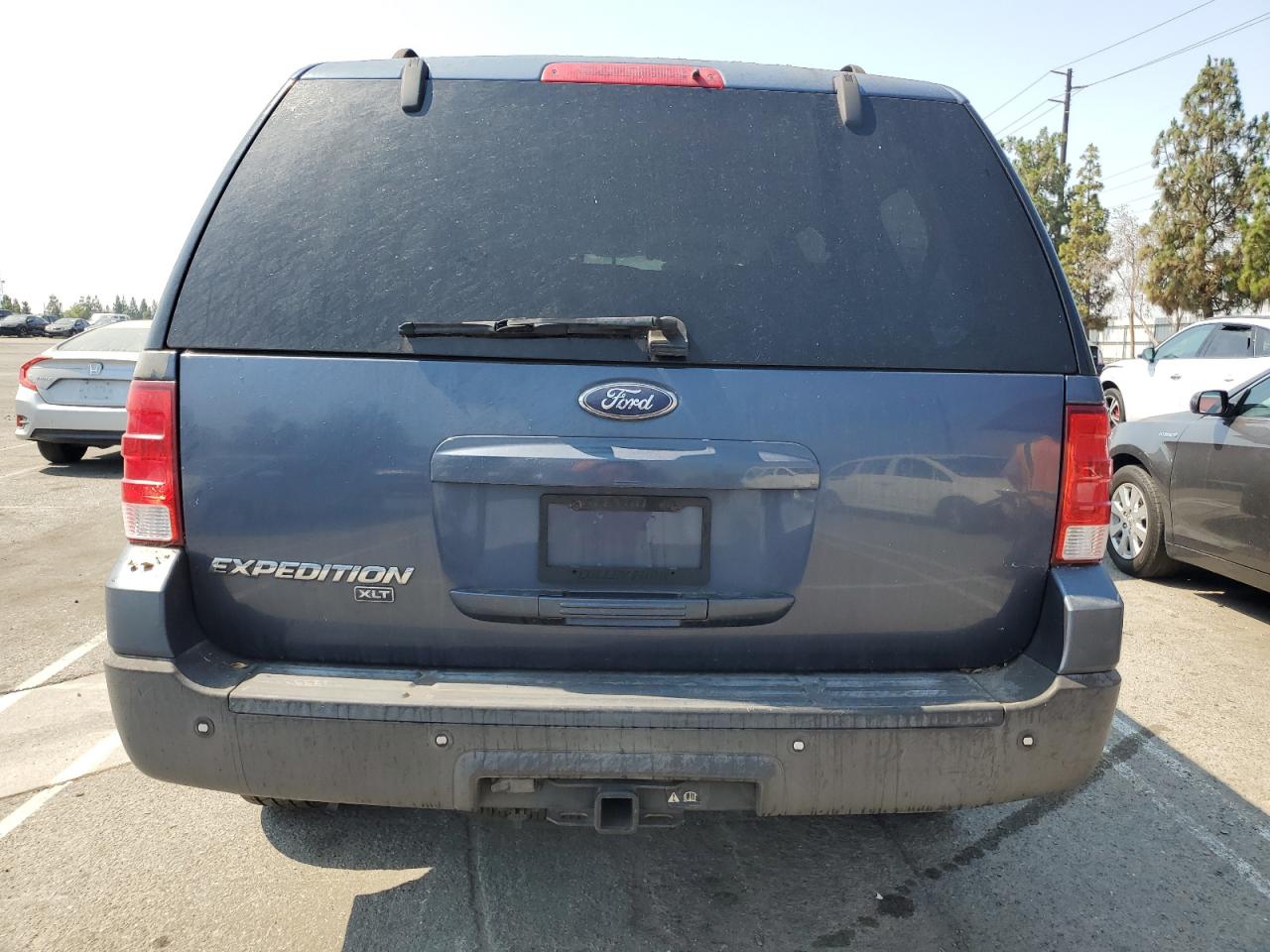 2006 Ford Expedition Xlt VIN: 1FMFU15506LA33978 Lot: 63447445